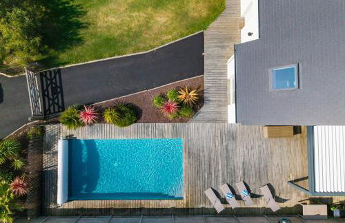 Villa avec piscine privée, sauna, jardin et parking - Foto 34