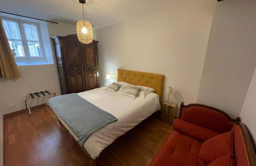 Le Grenier à Sel d'Amboise 5 pers PMR, parking privé, terrasse, maison historique - Foto 9