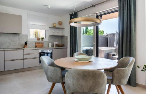 Luxus-Gartenapartment mit Whirlpool & Pool nahe Poreč - Oaza Maslina - Foto 9