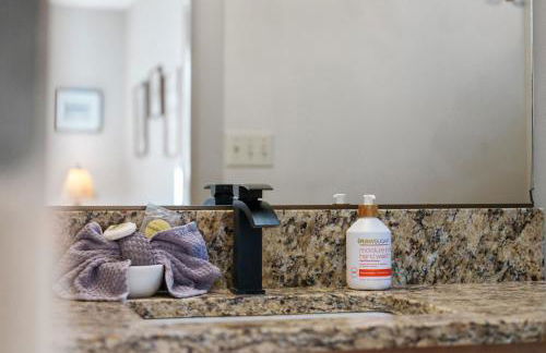 Great Kitchen, AC, SHARC Access, Hot Tub, Bring Pet! - Foto 70