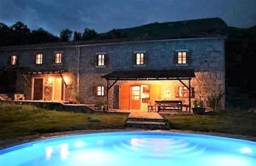 Villa Millefoglie, a century-old stone house nestled in a nature park - Foto 37