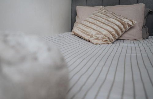 Elegant 3-Bedroom Manchester Retreat Free Parking KeenzChillz - Foto 13