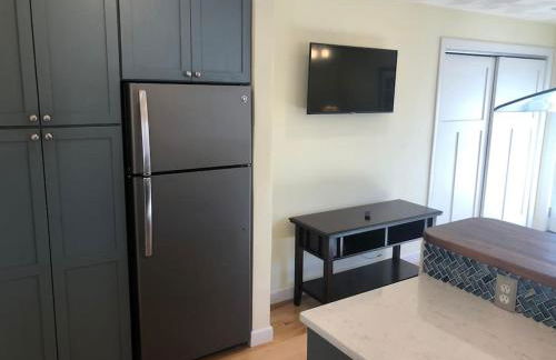 Entire apartment close to downtown - 2 Queen beds - Photo 3