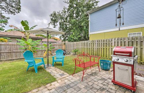 Modern PCB Home with Private Yard and Pool Access - Foto 1