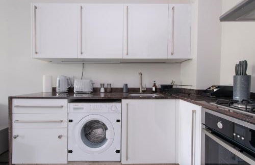 Modern 2BR Flat with 3 Beds Urban Getaway - Cherry - Foto 31