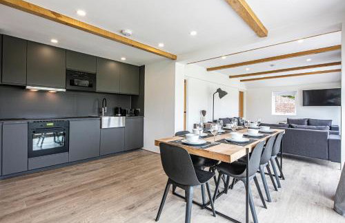 The Coach House at Dovedale Manor - Photo 27