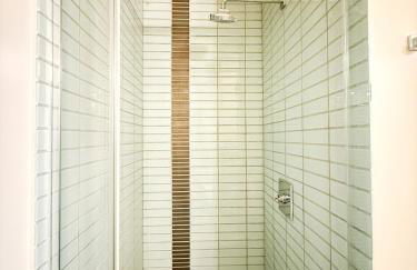 Luxury Loft Living 1BR in Trendy Complex -113-GL - Foto 13