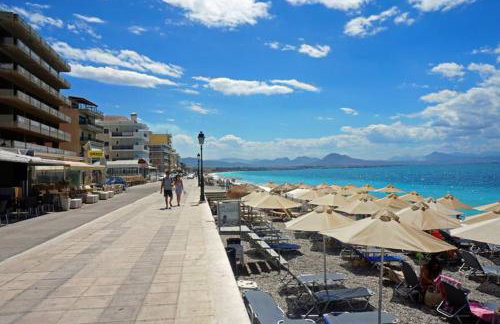 Central Apartment Near The beach with huge private terrace - Foto 44