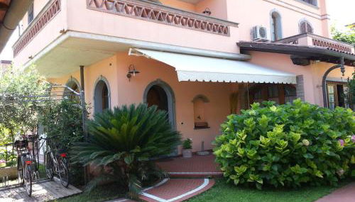 Attico in Villa Fresco vista Mare 2 matr 2 bagni 8 posti letto - Foto 2