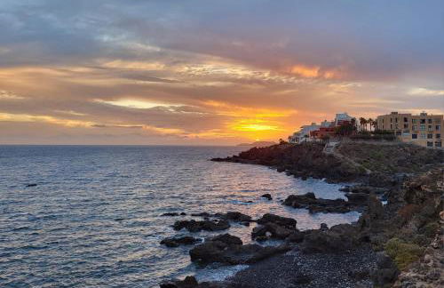 Los Abrigos 2 apartments Guest House Ocean relax, wifi, playas - Foto 1