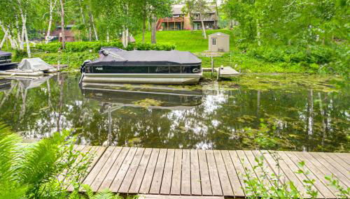 Canal Across Street Family Cabin in Breezy Point! - Photo 2