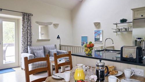 Yennadon Barn - Photo 2