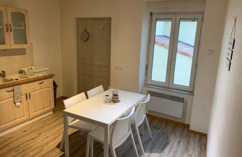 Ravissant Appartement T3 hypercentre de Mazamet - Foto 4