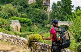 Les Trigones du Causse -Maison atypique avec Piscine Privée - Foto 53