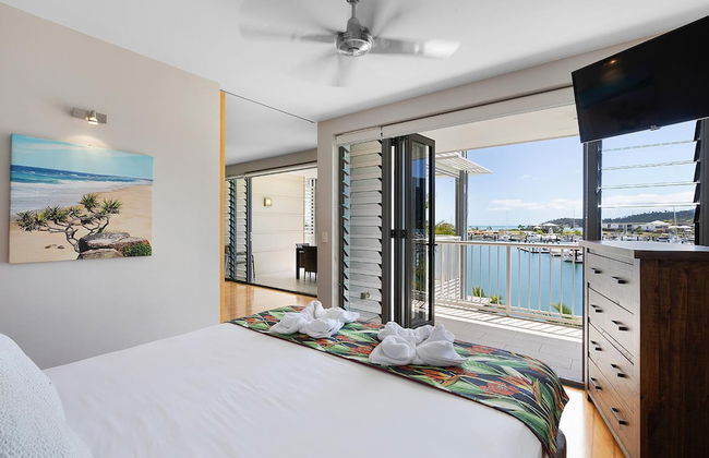 The Boathouse Apartments - Photo 9