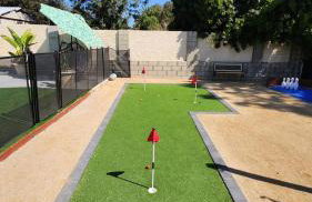 Spacious 4BR w/ Pool, Spa, Mini Golf & Game Lounge - Foto 33