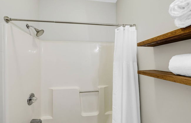 Lidos Lodge - Photo 34