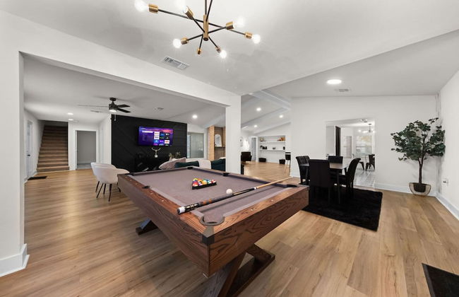 Spacious 6 Bed House Airport Pet Friendly AFB - Foto 36