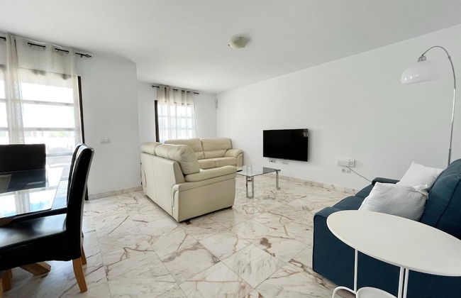 Villa - Sleeps 6 - Pool - Pets Ok - Parkin - Foto 7