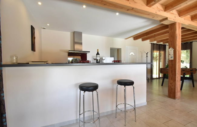 Holiday Home in Montclera With Sunny Garden, Playground Equipment and Private Pool - Foto 25