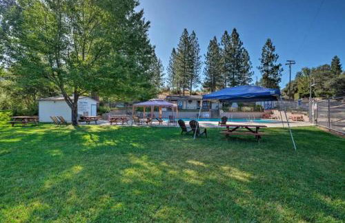 NEW! Cozy & Secluded House w/Deck - Near Yosemite! - Foto 41