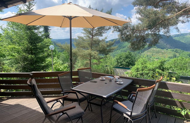Bungalow With View Near Coo - Photo 17