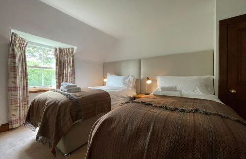 Balloan Cottage - Photo 7