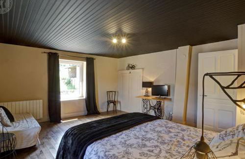 Gîte en pierres avec piscine partagée - FR-1-496-126 - Foto 23