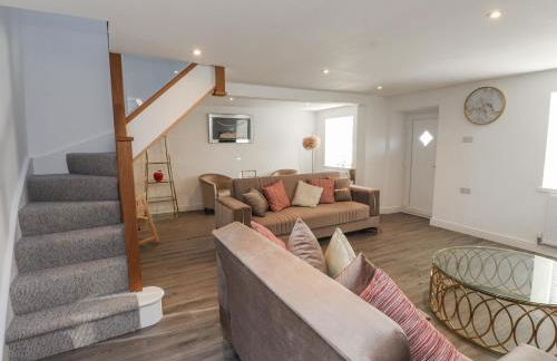 Ty'n Lon Farm - Photo 3