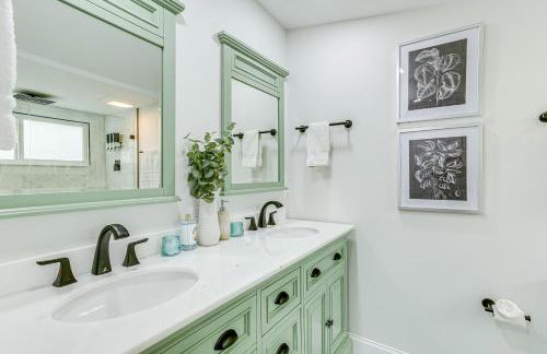Heated Pool + Backyard: North Palm Beach Retreat! - Foto 15