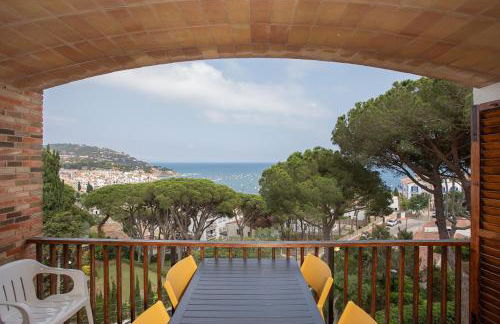 Apartamento con espectaculares vistas al Mediterráneo - Foto 1