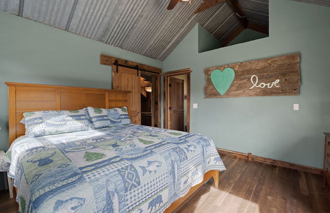 Costitch Lake Homestead Extraordinary Views! - Photo 7