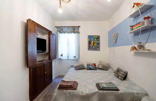 Hemingway's Shelter - Photo 12