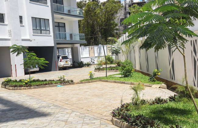 Mira Heights Suite & Conferencing - Photo 26