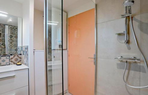 Stunning Home In Flottemanville-Hague - Foto 19