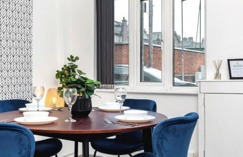 Cozy 2 Bedroom Chorlton House With Parking - Foto 29