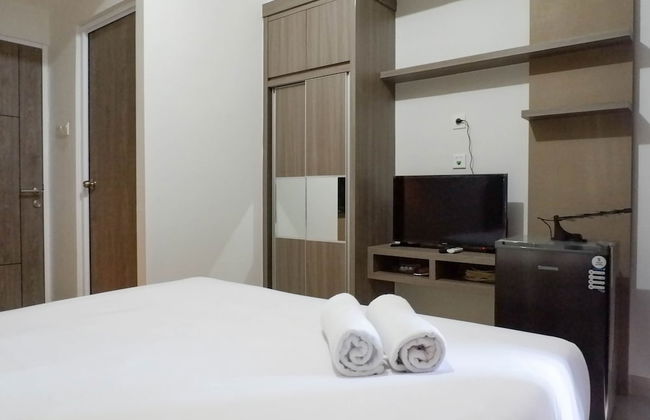 Stylish Living Studio Apartment At Taman Melati Surabaya - Foto 2