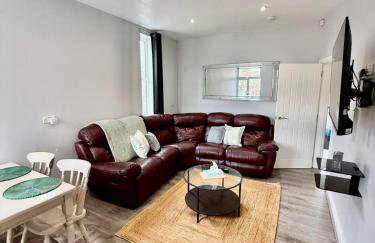 5 Bed 2 Shower Home - Foto 14