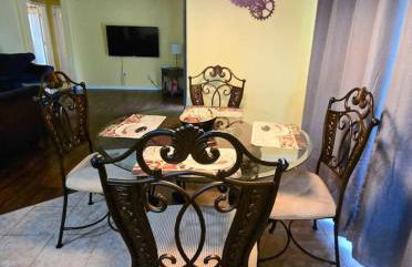 Joyful and Bright 4 Bedroom 3 Bathroom Pool Home - Foto 35