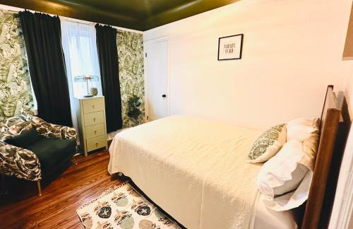 Eclectic Opulence Retreat - Photo 16