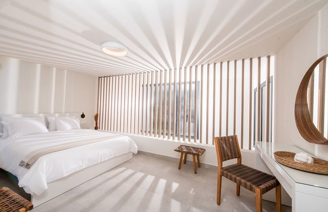 Serene seafront villas - Photo 20