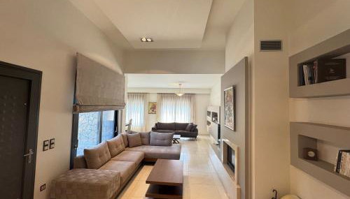 Villa Apocalypsis - Photo 2