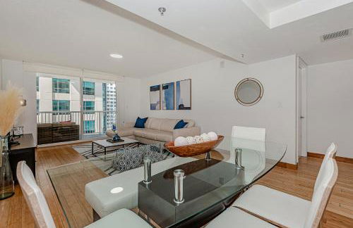 Lovely condo with city & ocean views. Sleep up to 6 people! - Foto 4