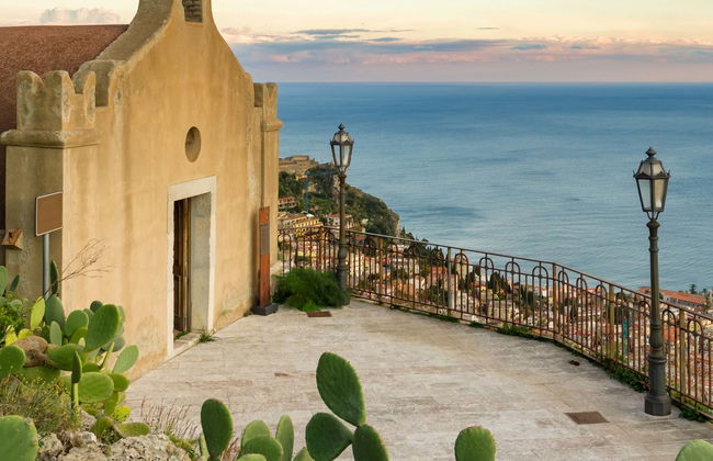 Escursione a Taormina, Giardini Naxos e Castelmola - Foto 5