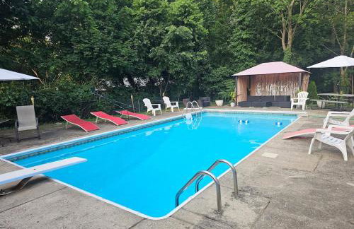 Lovely Home - Relaxing- with many Amenities & Pool - Foto 55