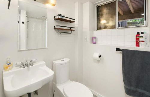 Family-Friendly Modern Home Mercer Island Garden - Foto 28