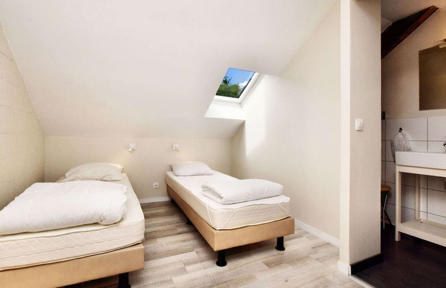 Fine Group House With Sauna Garden - Photo 12