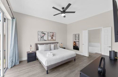 451 Davenport 5BR House with Heated Pool and Grill - Foto 20