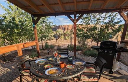 Basecamp Bluff - Bungalow with Patio, Dogs Welcome - Foto 22