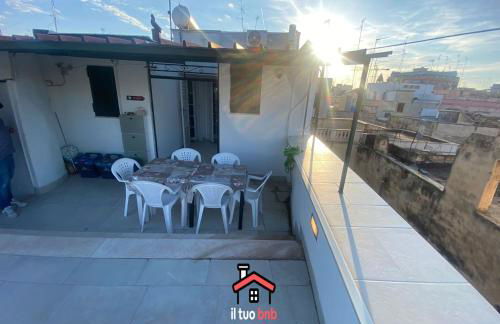 Casa Bianca bnb,Big Terrace,10 min Airport Beaches - Foto 17